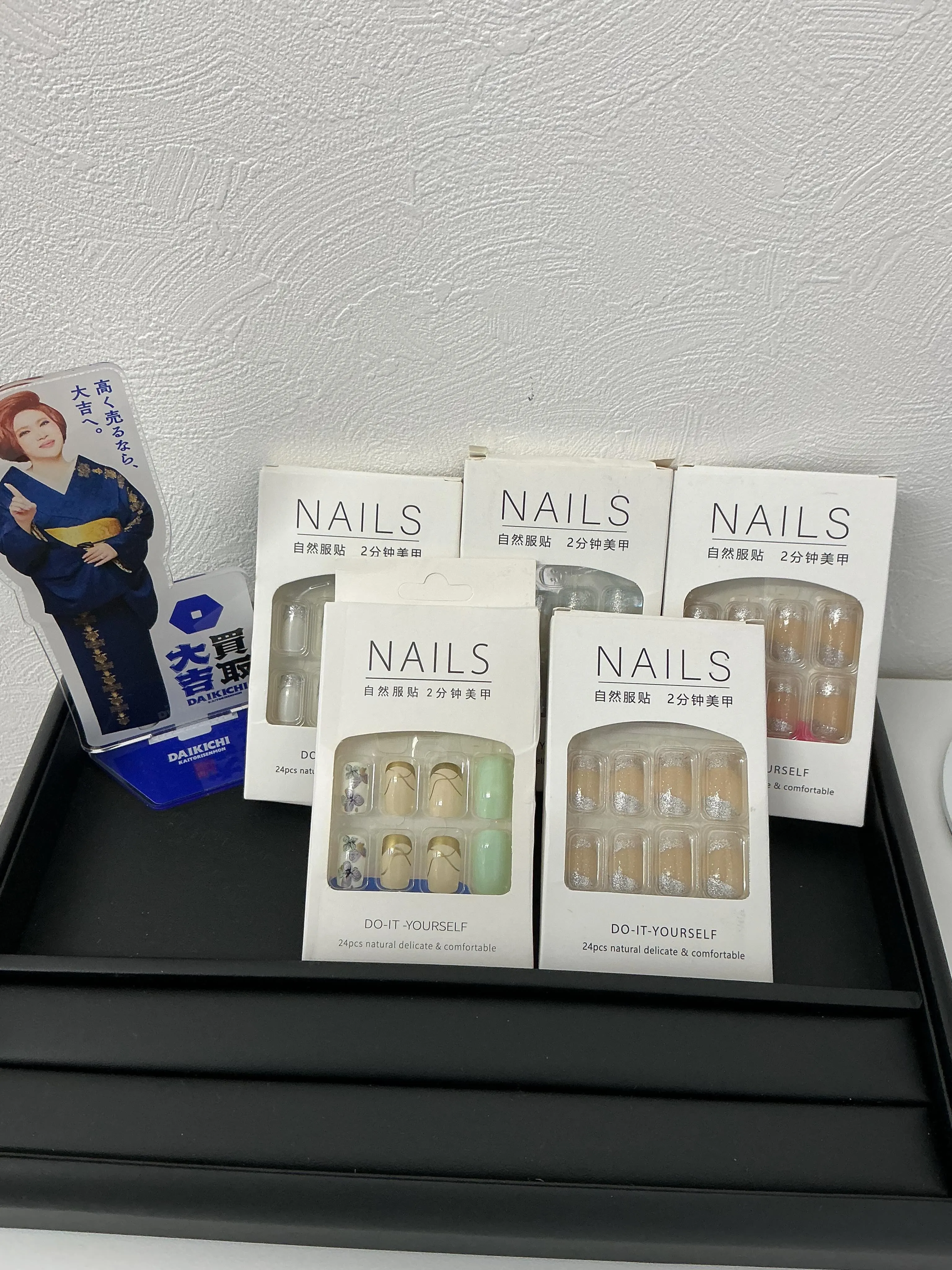 本日、ネイルチップをお買い取りさせていただきました😊