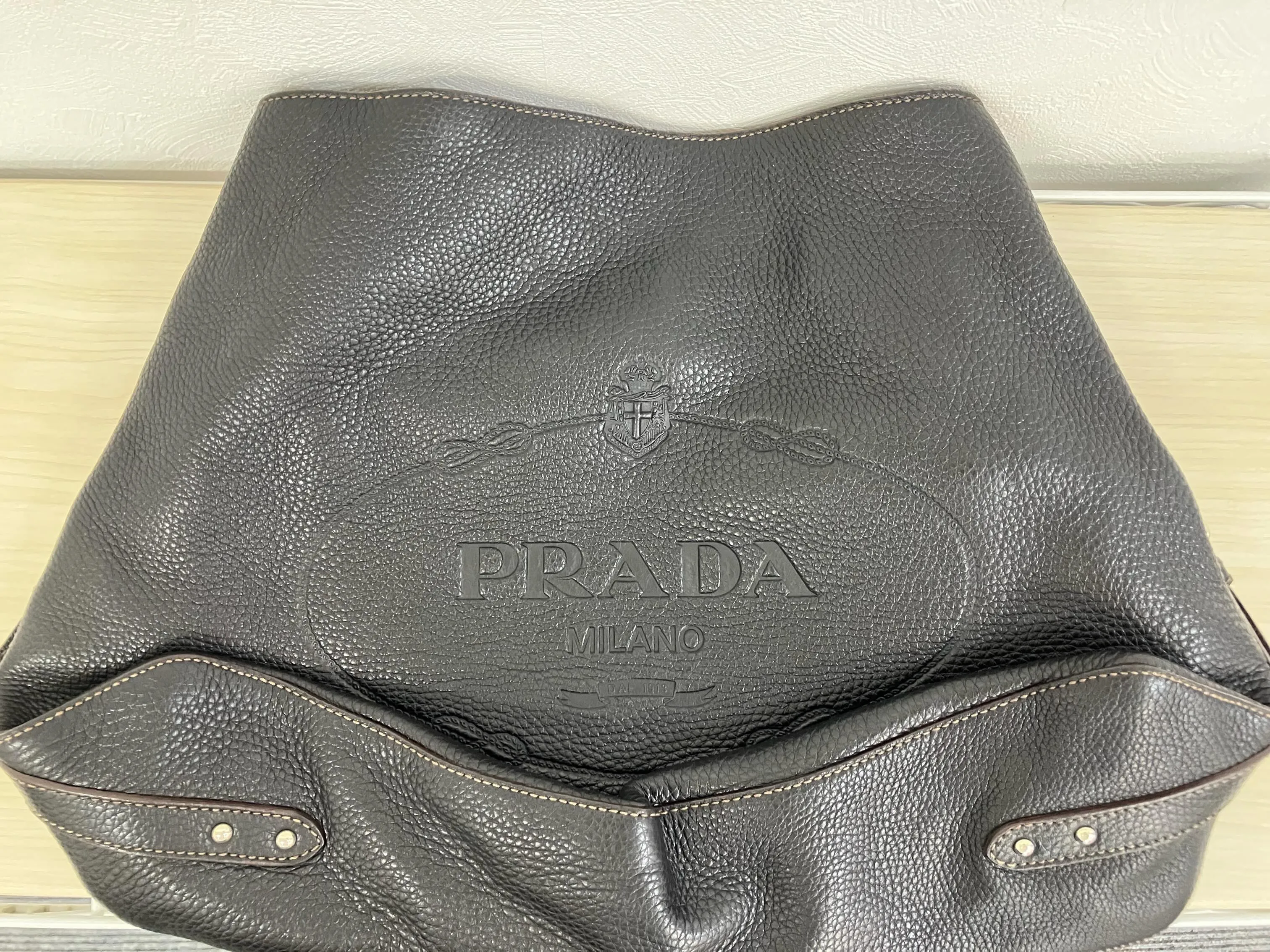 本日、PRADAのバッグをお買い取りさせていただきました😊